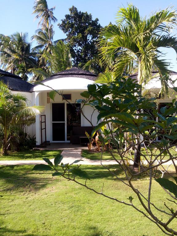 White Chocolate Hills Resort Zamboanguita  Extérieur photo