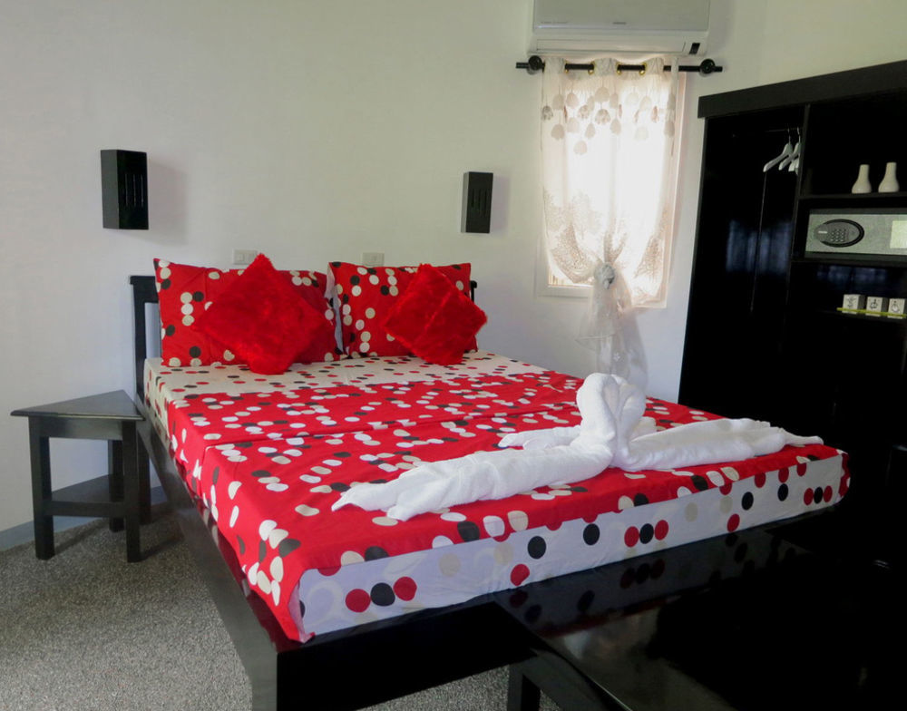 White Chocolate Hills Resort Zamboanguita  Extérieur photo